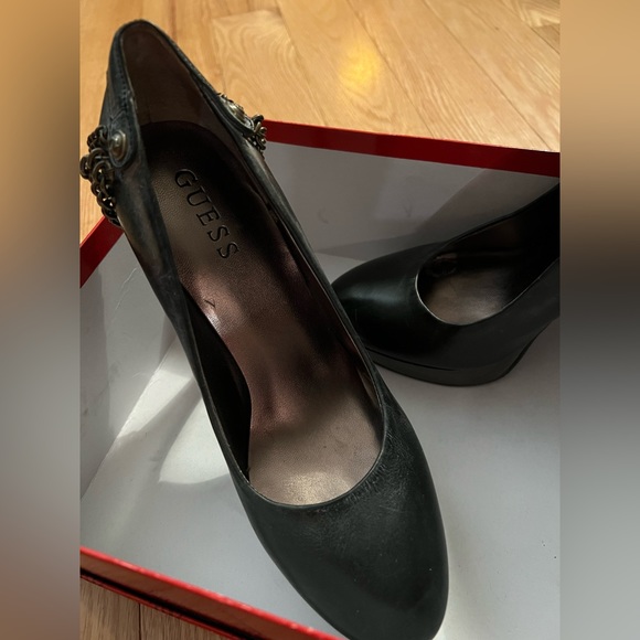 Black Leather Guess Heels with Chain Detail - Picture 7 of 16
